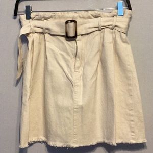 Forever 21 cream cotton belted mini skirt size small